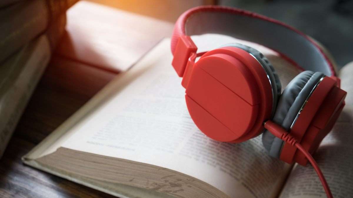 Best Headphones for Audiobook